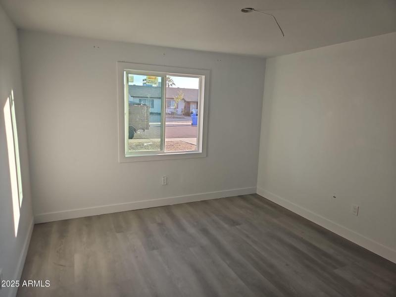 63-Nov 10, 2025 23-28-01-WeGb