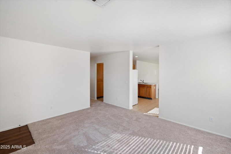 07-Living Area to Kitchen