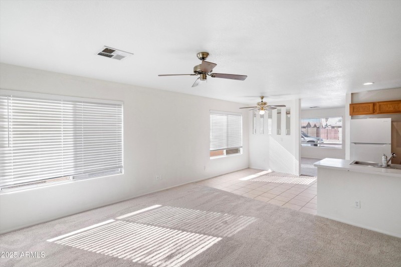 16-Family Room to Dining