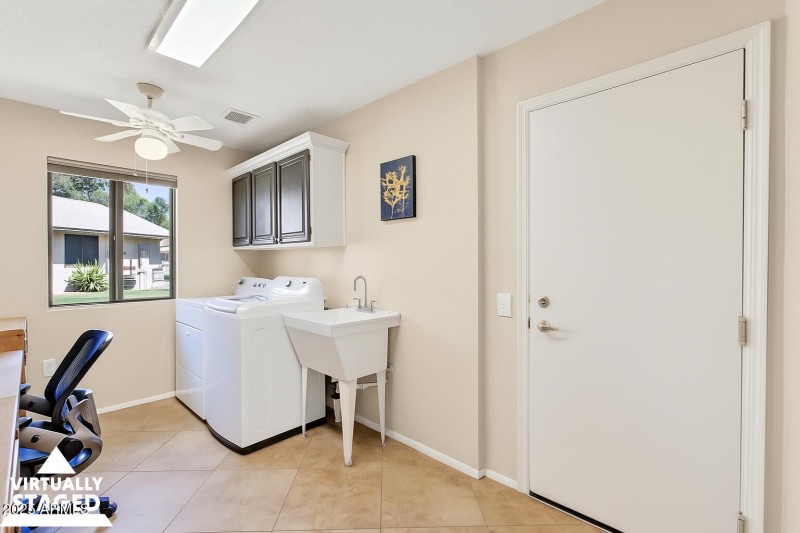 Virtually Staged- Neutral Paint