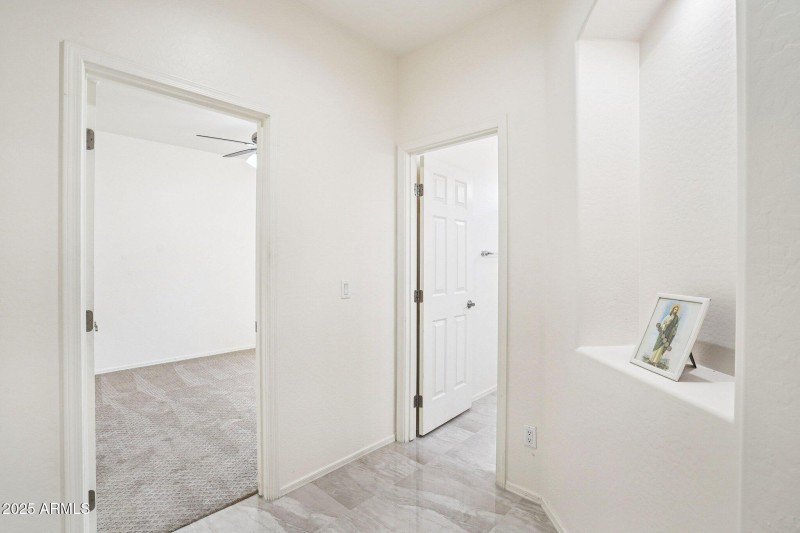 17-web-or-mls-E Navajo Trail-S0711-017