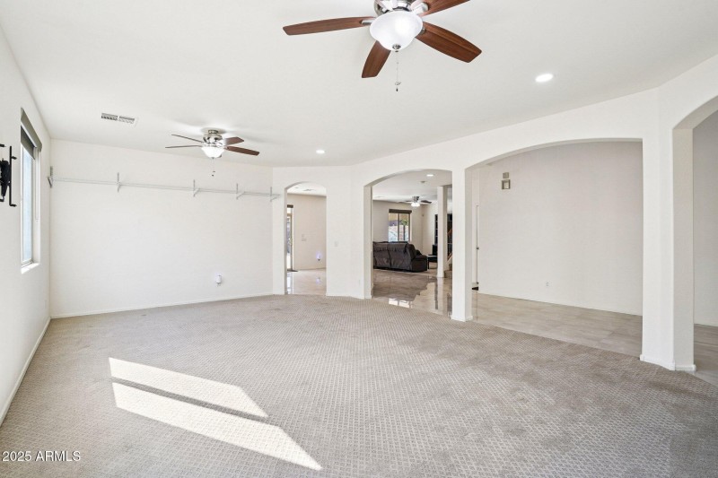 22-web-or-mls-E Navajo Trail-S0711-022