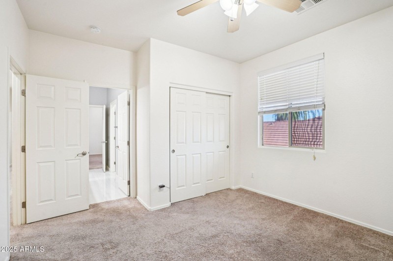 39-web-or-mls-E Navajo Trail-S0711-040