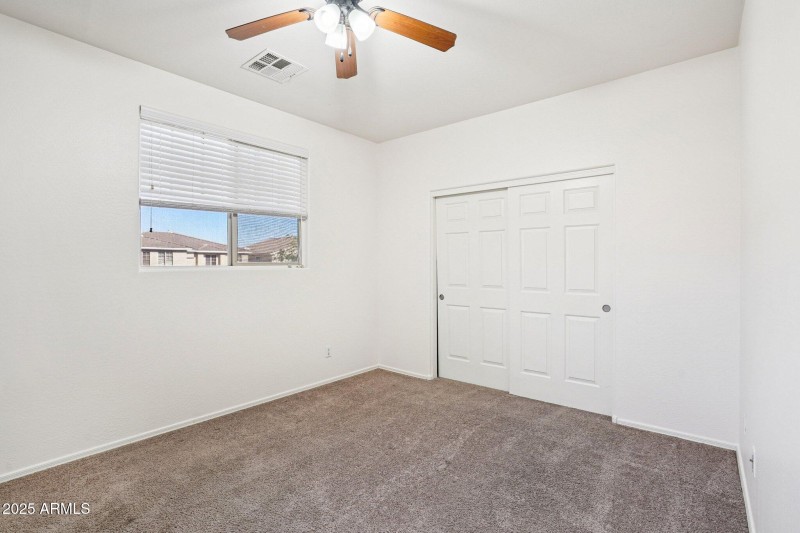 44-web-or-mls-E Navajo Trail-S0711-045