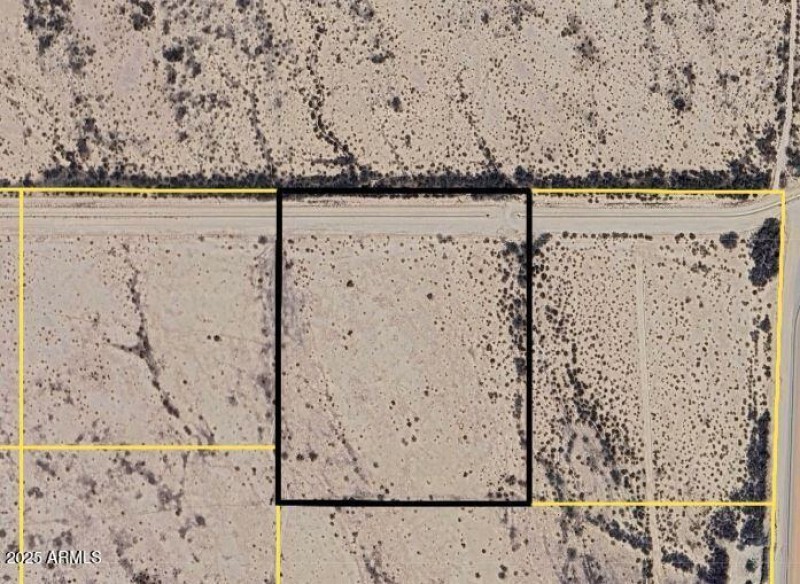 high contrast lines-2