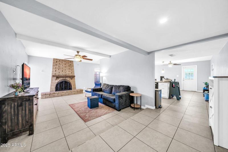 3743 W Sahuaro Dr-10