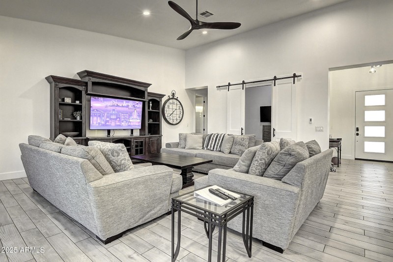 4095 E Nisbet Rd (3)