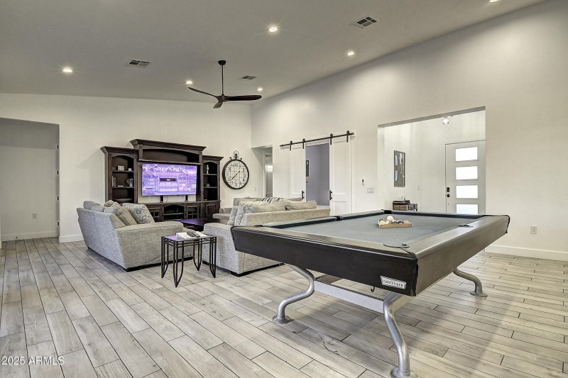 4095 E Nisbet Rd (8)