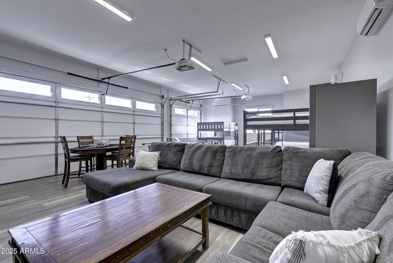 4095 E Nisbet Rd (11)