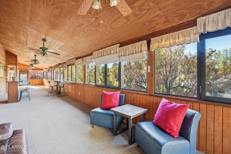 55-web-or-mls-Bonnie Brae Dr-S0811-055