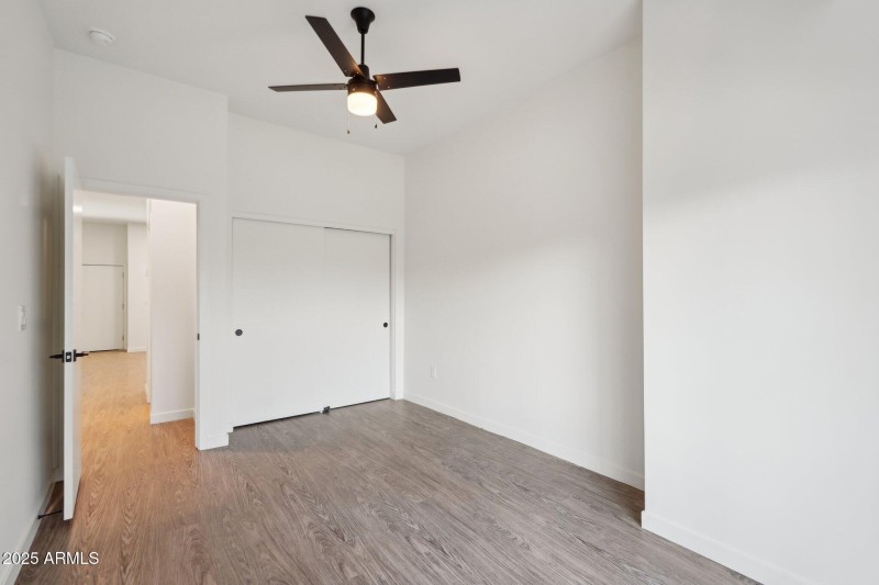 42-web-or-mls-3031 W Northern Ave Unit 1