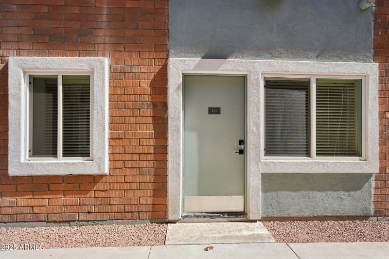 19-web-or-mls-3031 W Northern Ave Unit 1