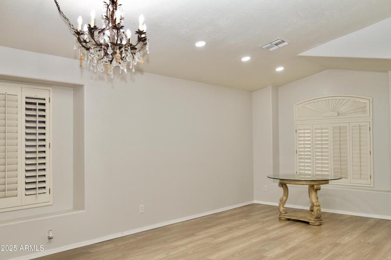 92F71010-81C6-4507-98D4-FA819A824D18_1_2