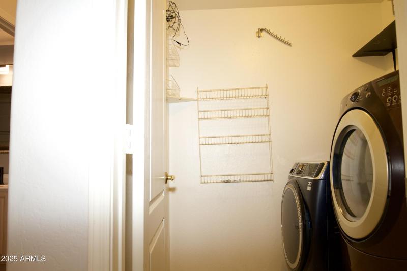 32AABF75-E4F7-47D3-8071-1ECC1CD693BF_1_2