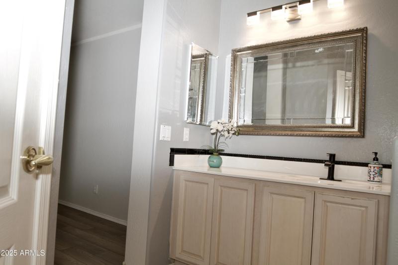 B7818A9A-D048-4E70-8F88-ACB6EC2E2BB9_1_2