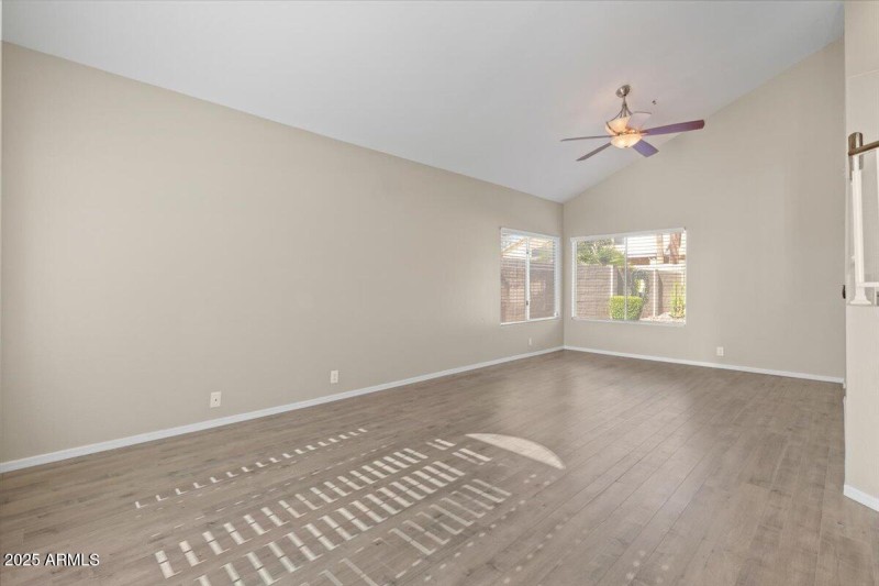 08-Formal Living and Dining