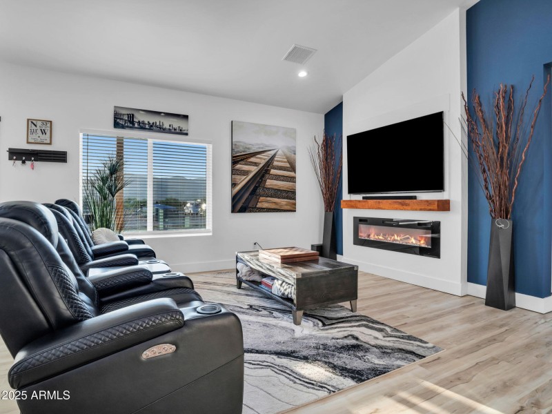 13-web-or-mls-TimberCreekImagery-4