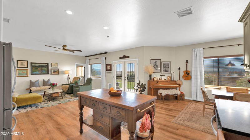 55-web-or-mls-P1288068