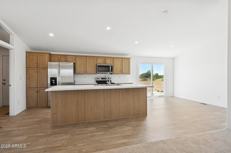 5-web-or-mls-663-n-ralston-rd