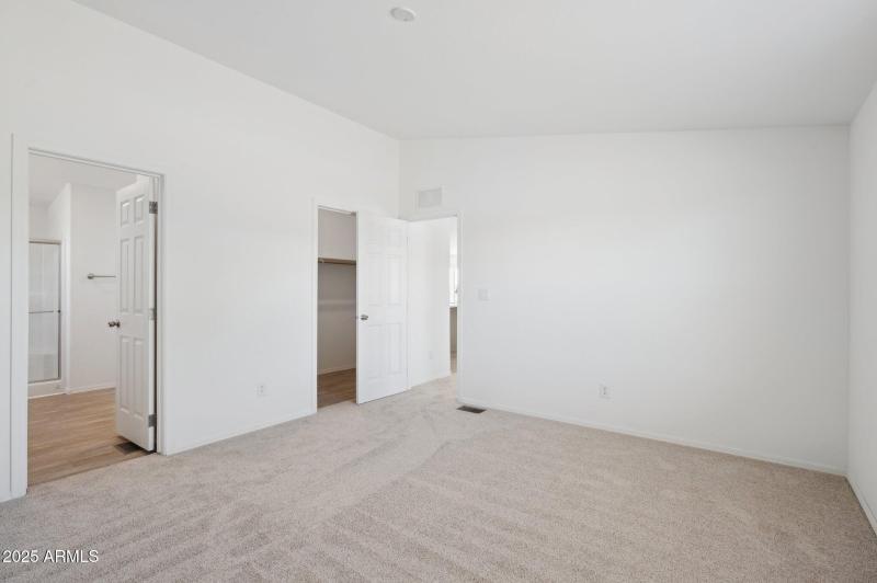 28-web-or-mls-663-n-ralston-rd