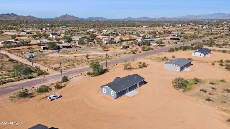 45-web-or-mls-663-n-ralston-rd