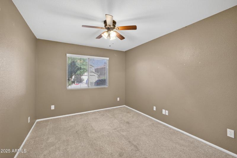 Den/Bedroom 1st Floor