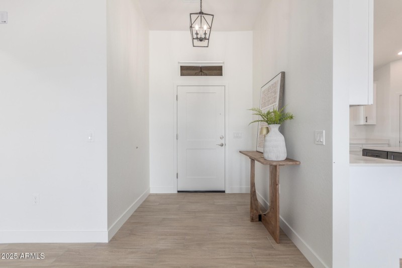 10 Sandstone Mountain