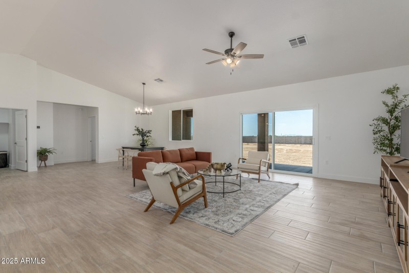 11 Sandstone Mountain