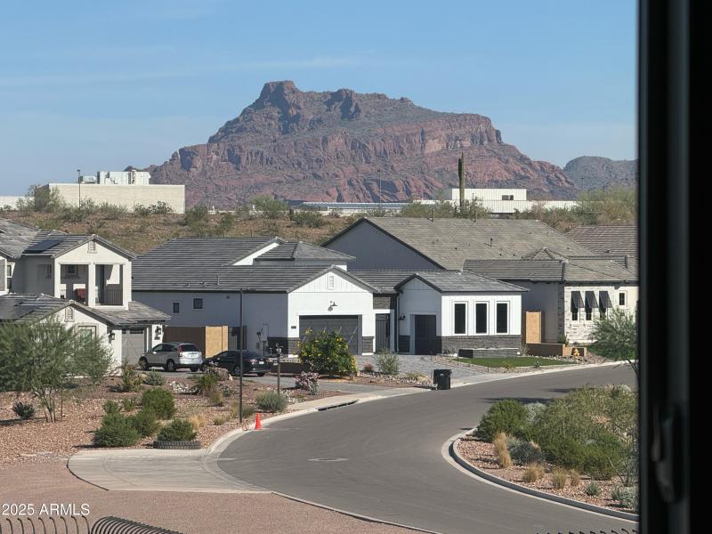 6829829E-146E-47A7-9655-7EA0D3D10C32