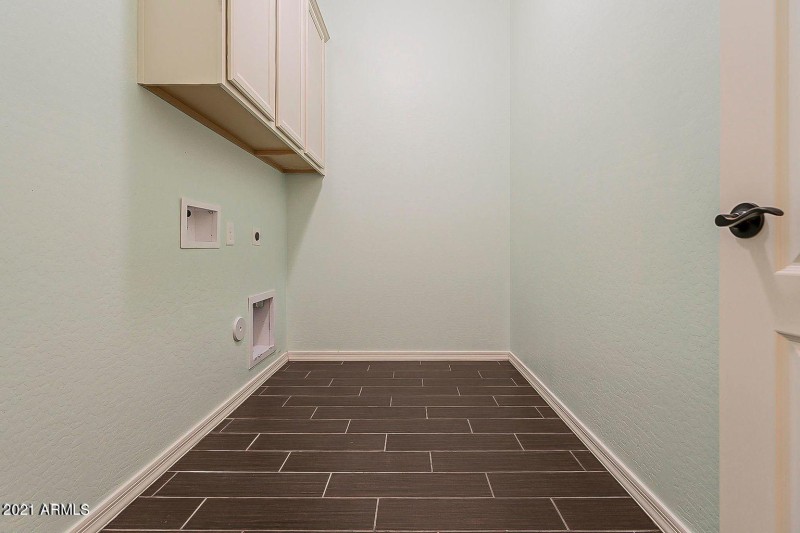 20210317185730530542000000-o