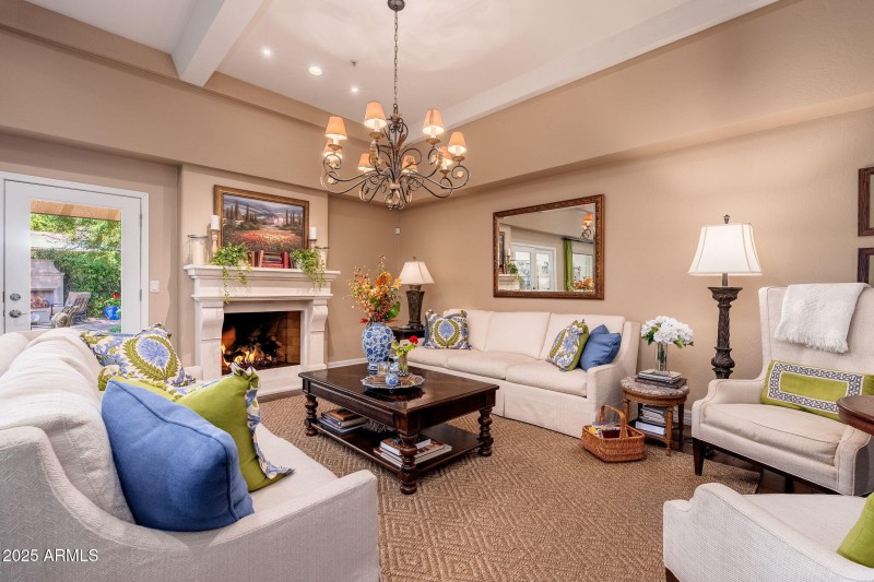 7486 E Mercer Ln - 08