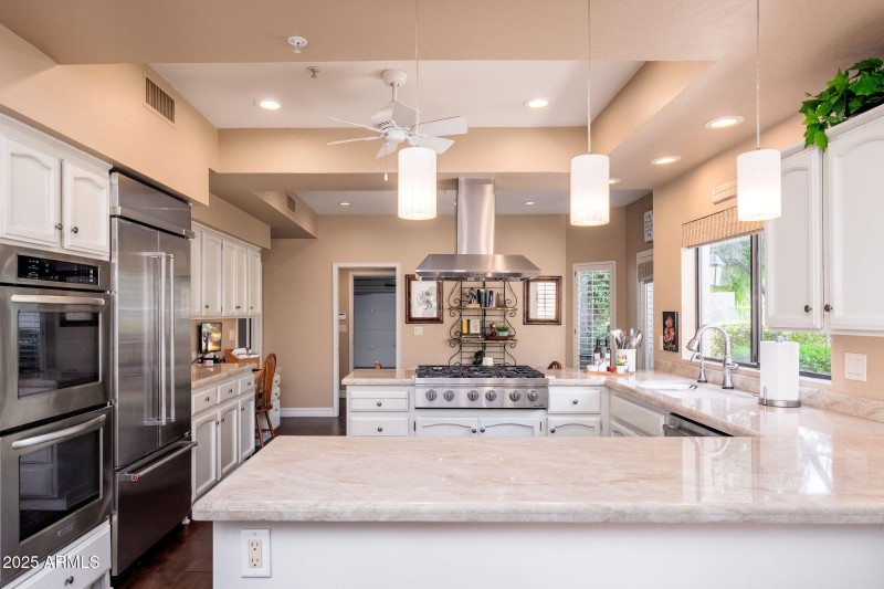 7486 E Mercer Ln - 22