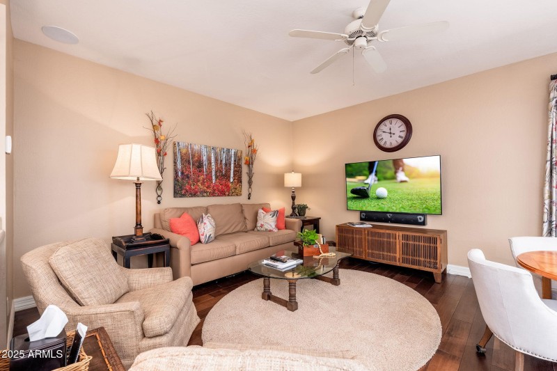 7486 E Mercer Ln - 24