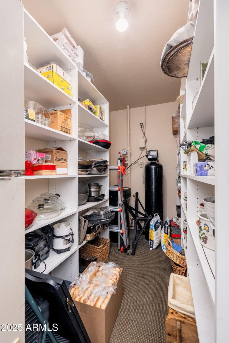 7486 E Mercer Ln - 44