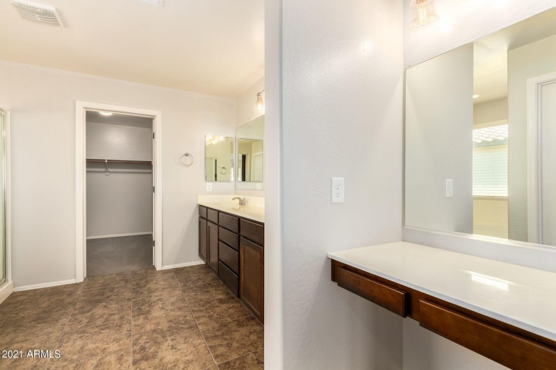 21051 W Wycliff Master Bath