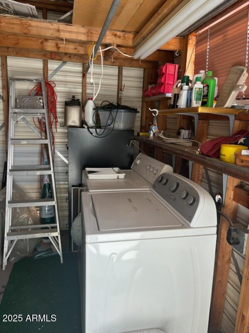 SHED LAUNDRY 3