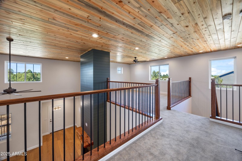 2268RoundaboutCir-HeberOvergaardAZ-30