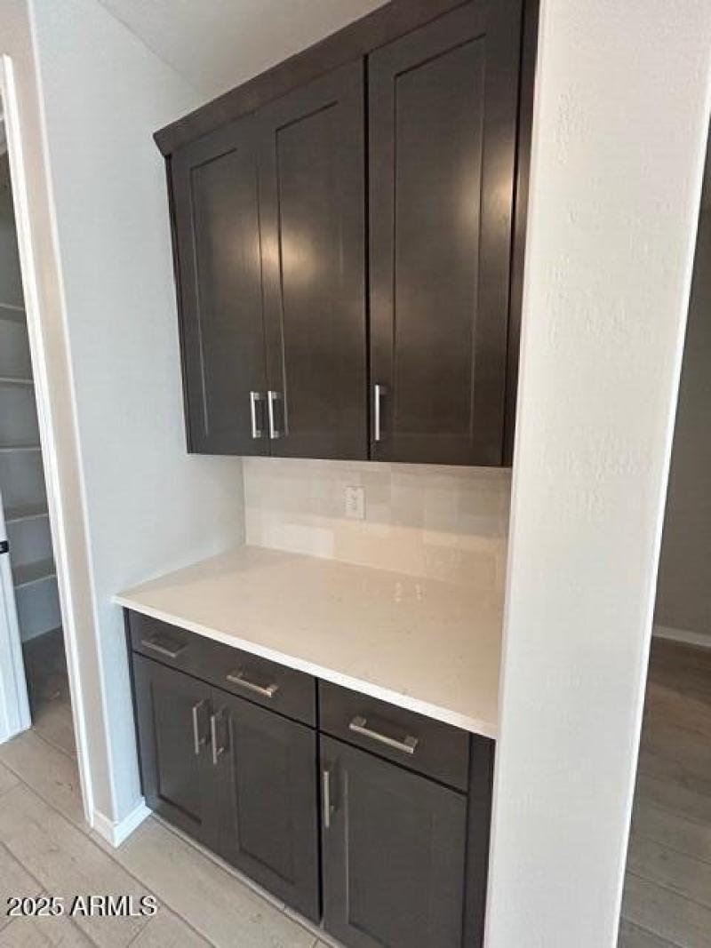 11.11 Butlers Pantry