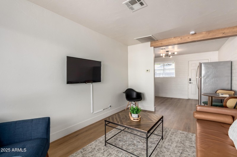 1 Bedroom Unit Living