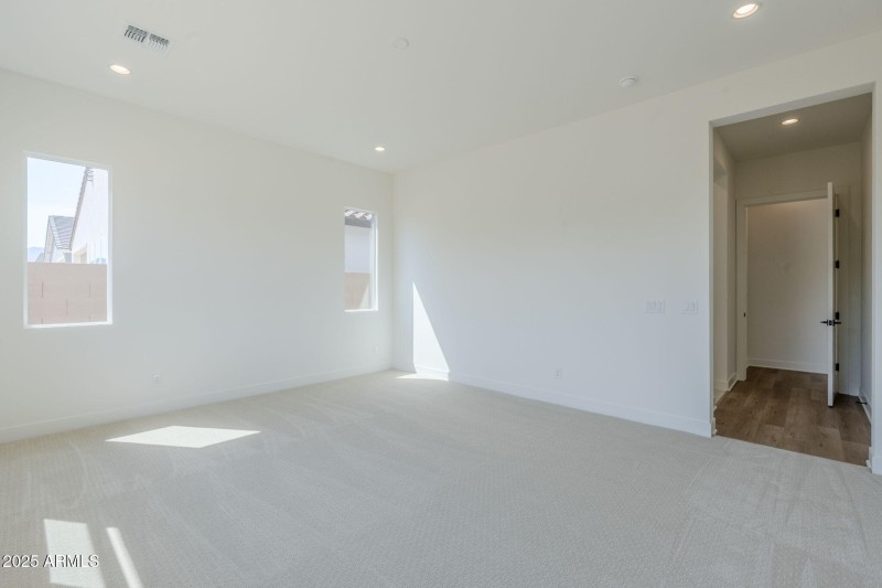 24-web-or-mls-Crawfordsville-24