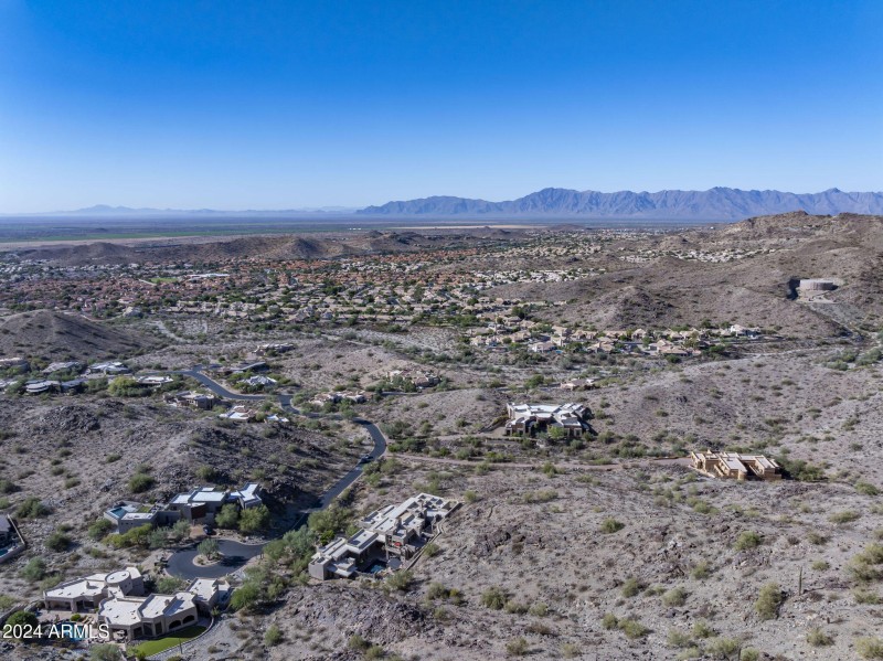 10-web-or-mls-DJI_20241020092236_0279_D