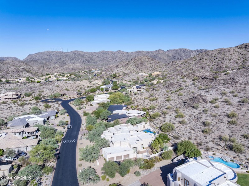 12-web-or-mls-DJI_20241020092355_0282_D