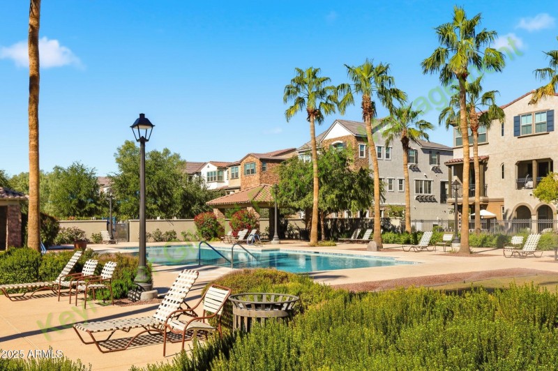 8-web-or-mls-4106 E Rolling Ridge Rd Que