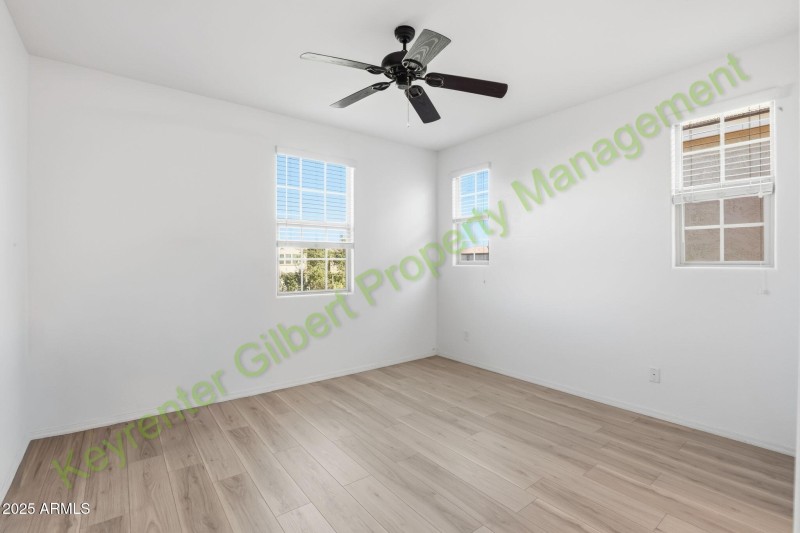 29-web-or-mls-4106 E Rolling Ridge Rd Qu