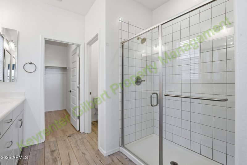 32-web-or-mls-4106 E Rolling Ridge Rd Qu