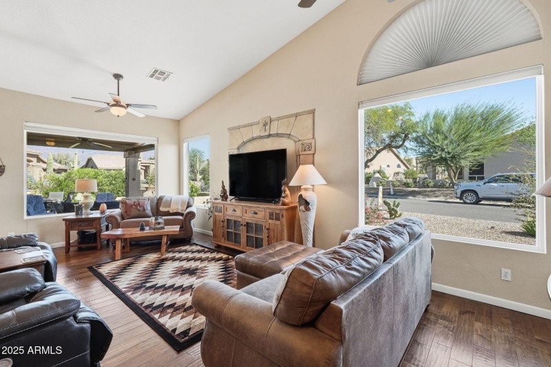 8-web-or-mls-008_ListerPros