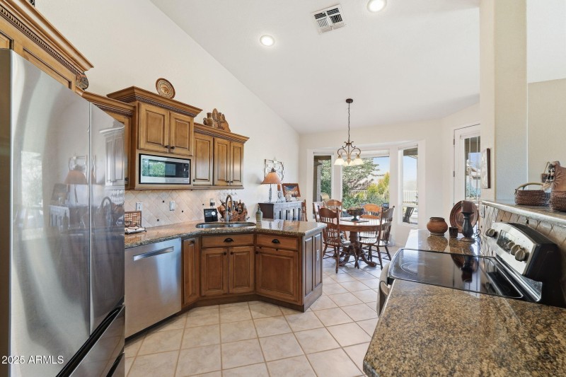 13-web-or-mls-013_ListerPros