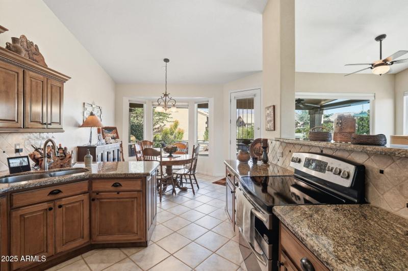 14-web-or-mls-014_ListerPros