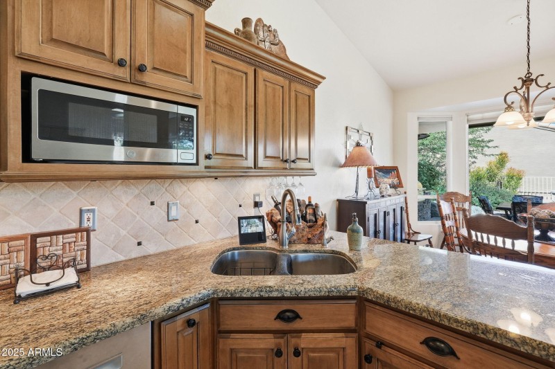 17-web-or-mls-017_ListerPros