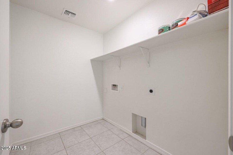 20250426200246219075000000-o